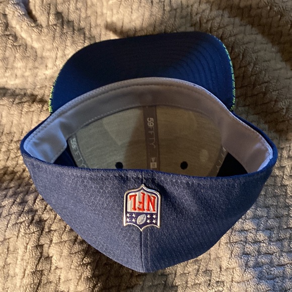 Seattle Seahawks cap - Picture 3 of 3